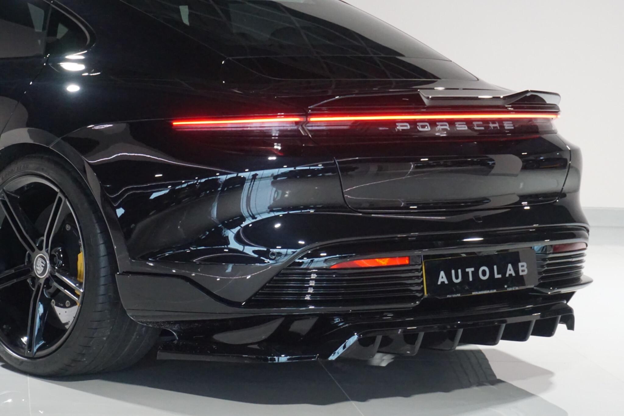 Porsche Taycan Performance Plus 93.4kWh Turbo Saloon 4dr Electric Auto 4WD (680 ps)